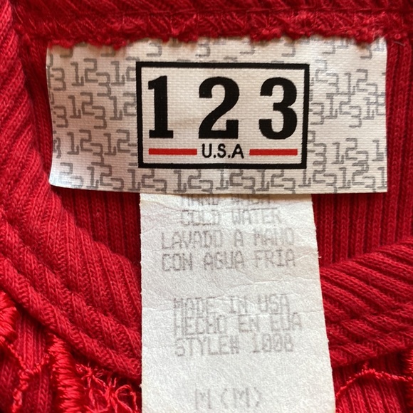 1 2 3 Red tank top size medium friends very small more like an extra small - Picture 4 of 5